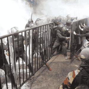Liberan a 10 detenidos tras protesta por el agua en Guadalajara